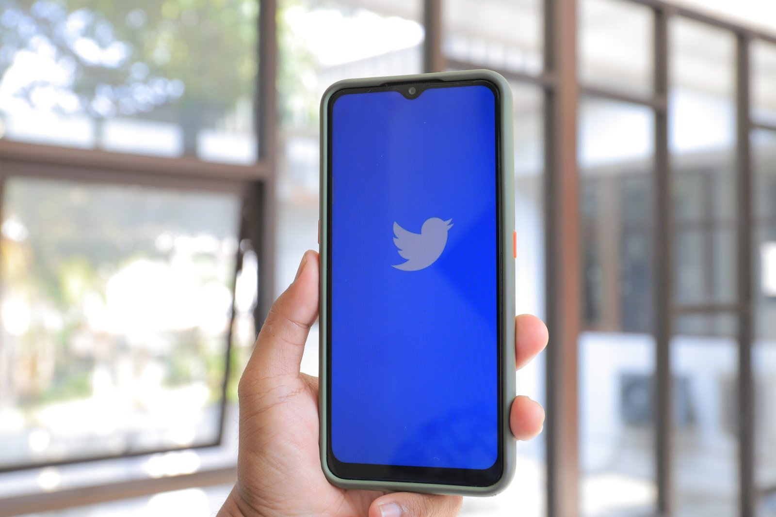 Fuite d’e-mails Twitter de 200 millions d’utilisateurs